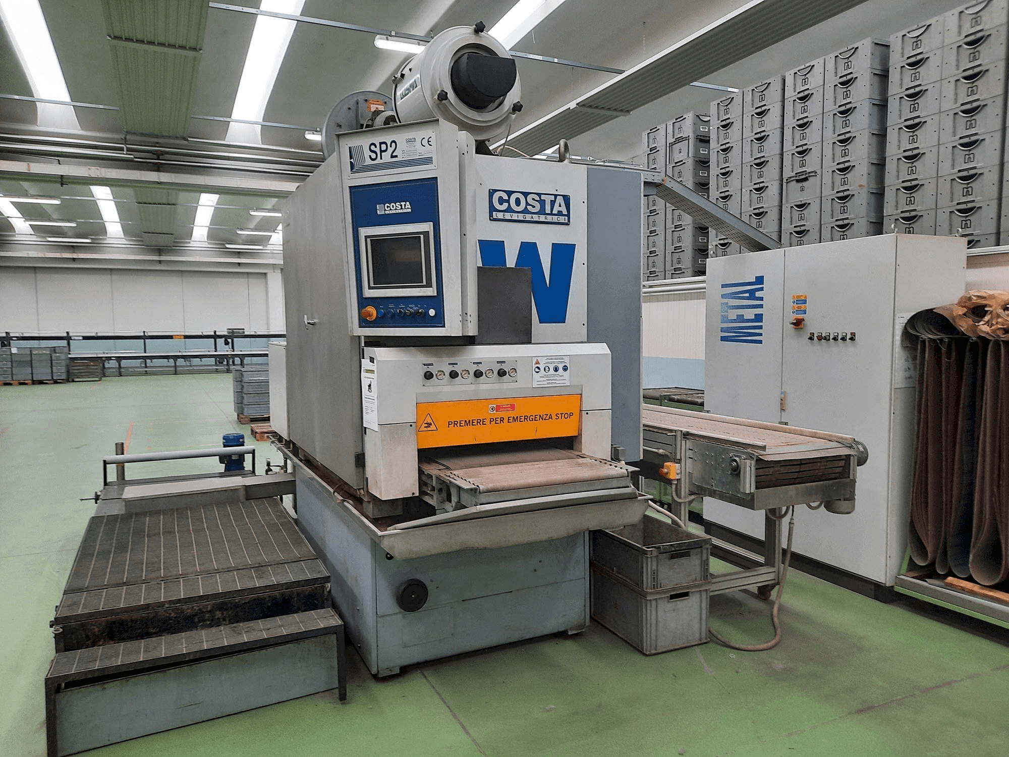 MACHINE_IMG_ALT_FRONT_VIEW