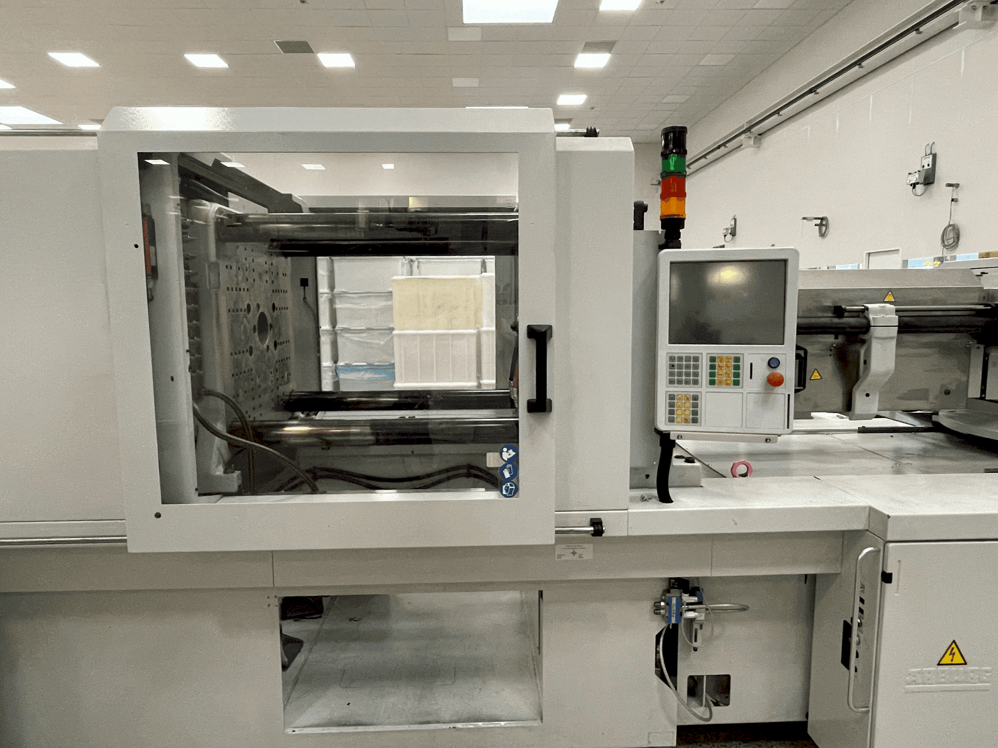 MACHINE_IMG_ALT_FRONT_VIEW